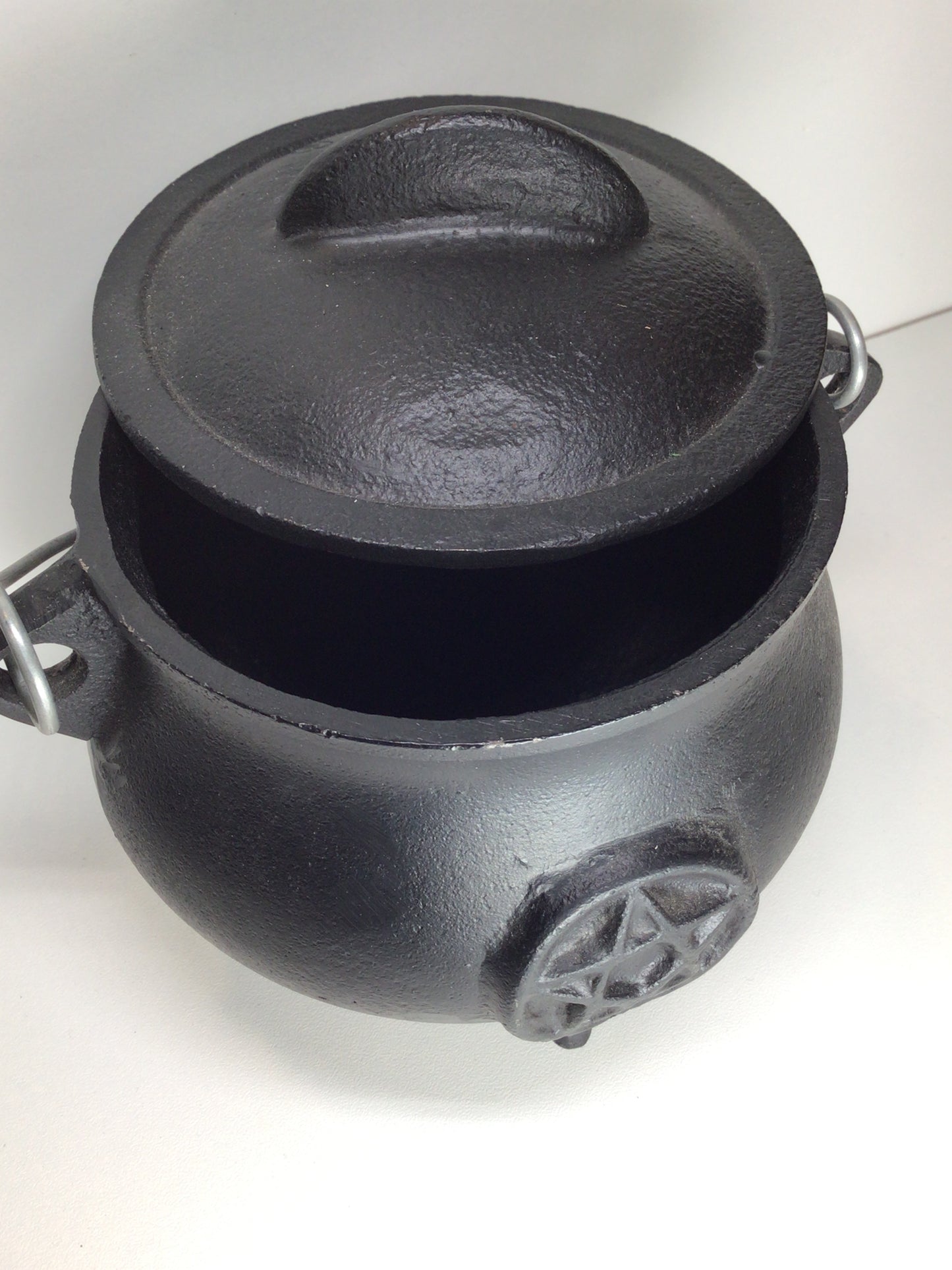 Cast Iron Caldron with Pentacle