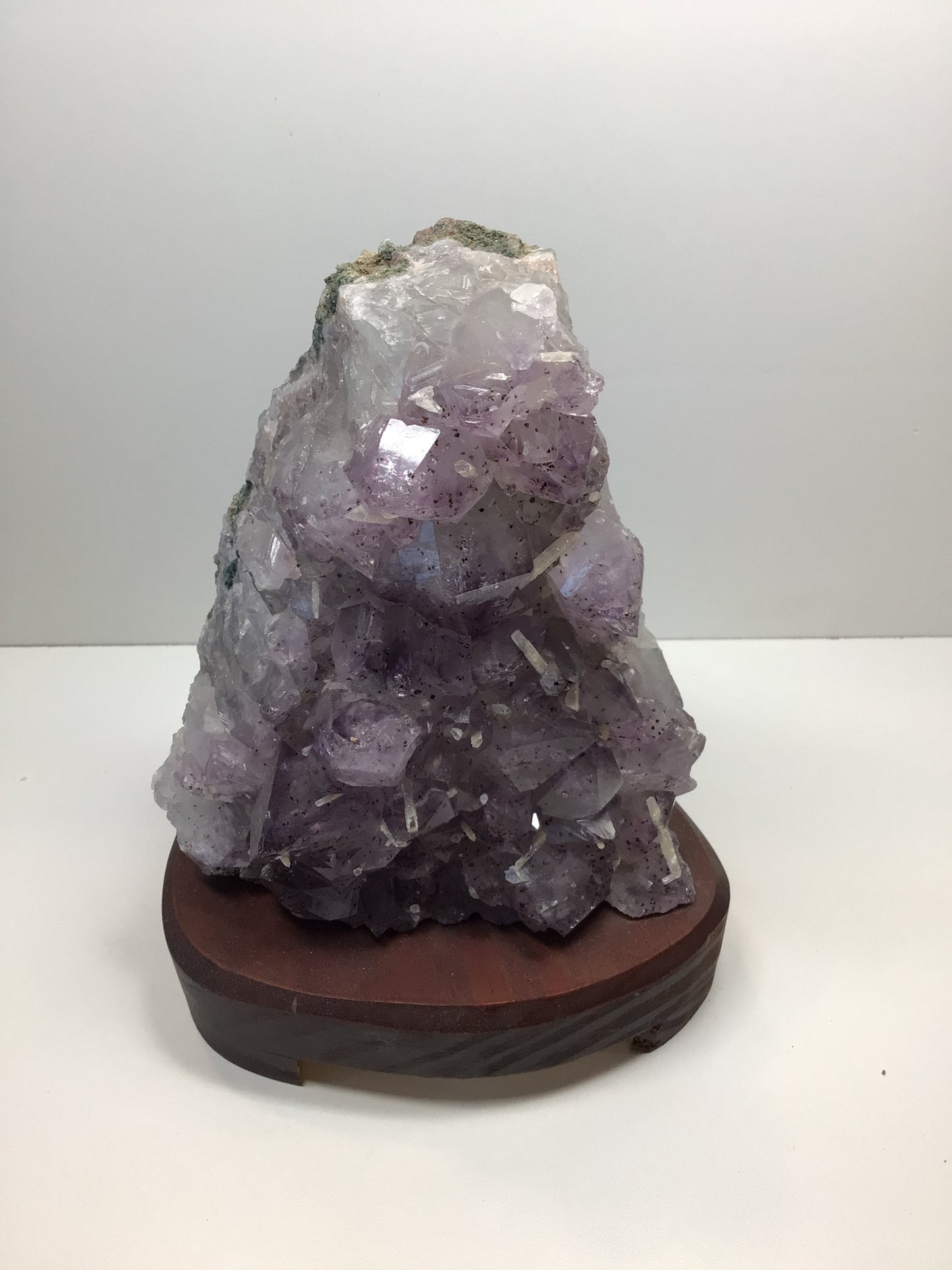 Amethyst Cluster Lamp