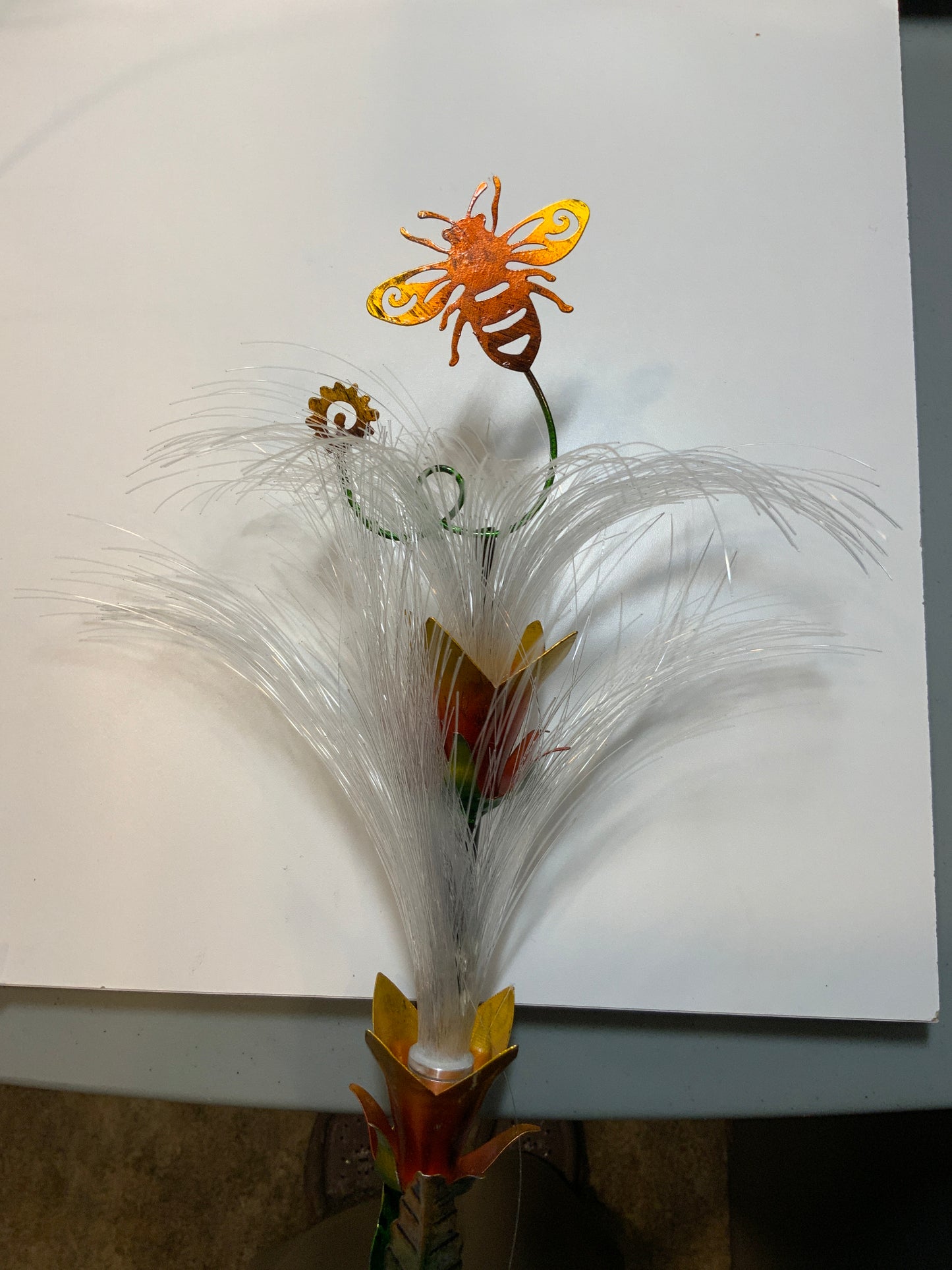 Bumblebee Fountain Solar Stake