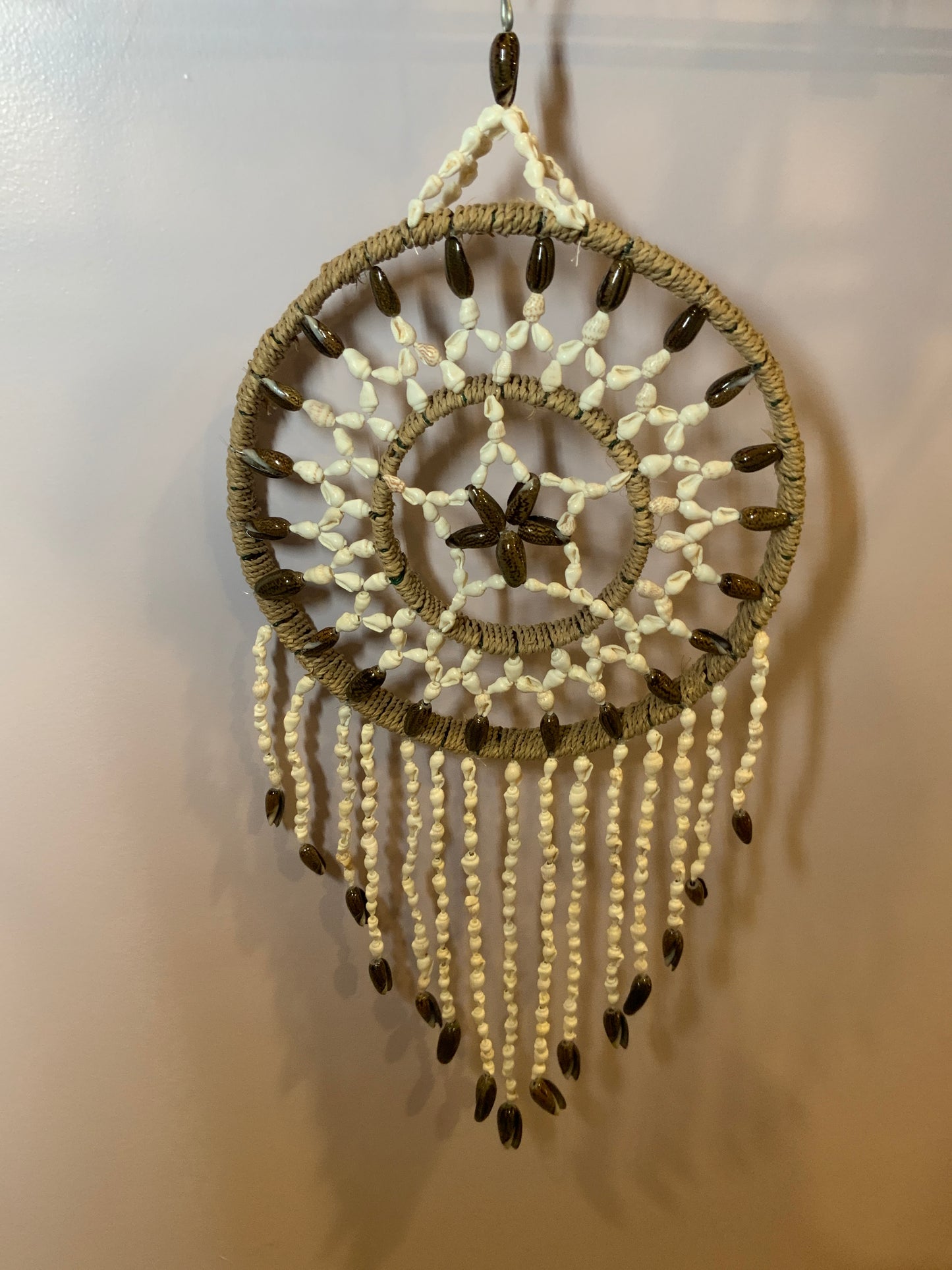 Round Shell Wall Hanging