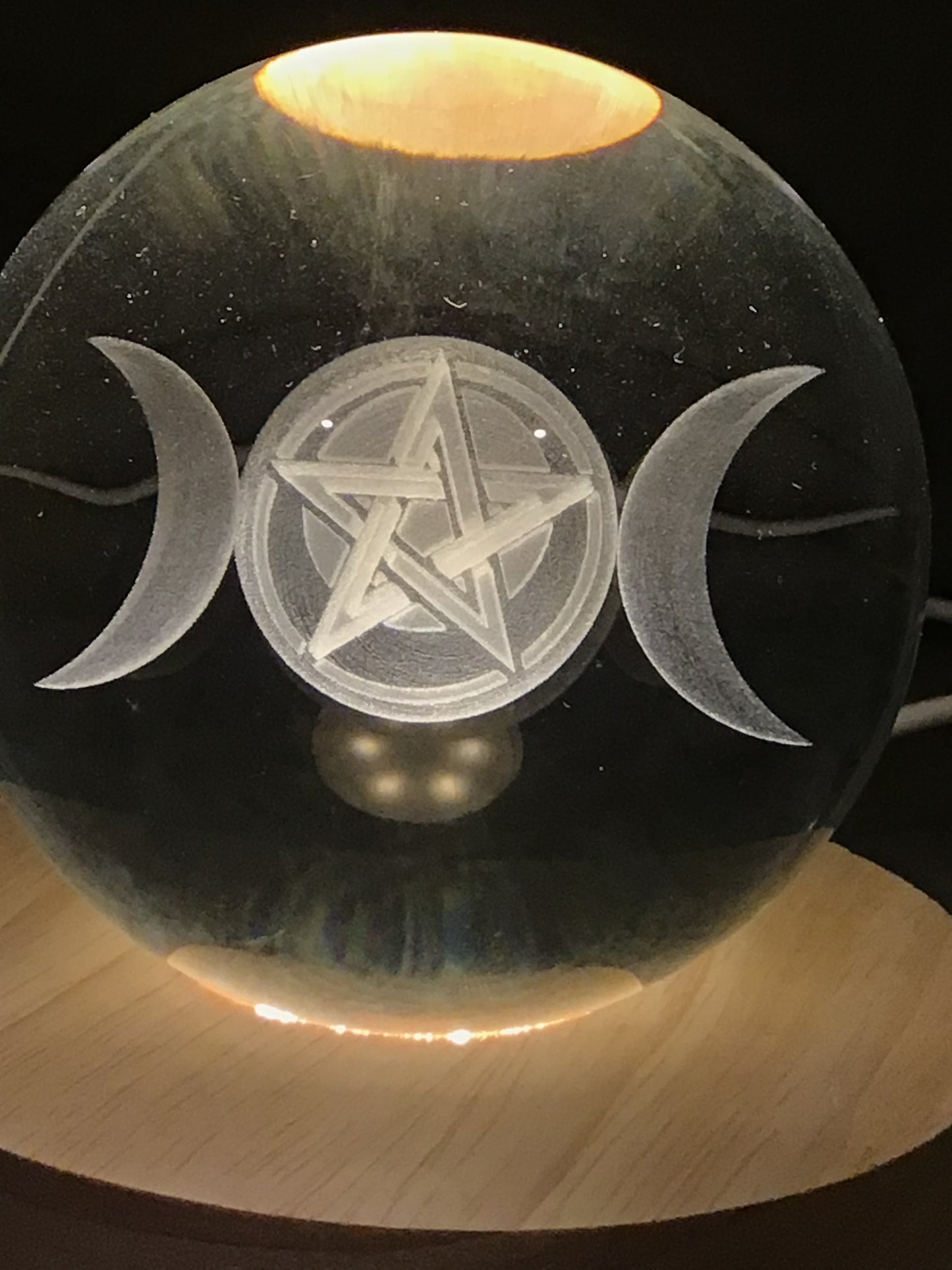 Triple Moon Ball Light