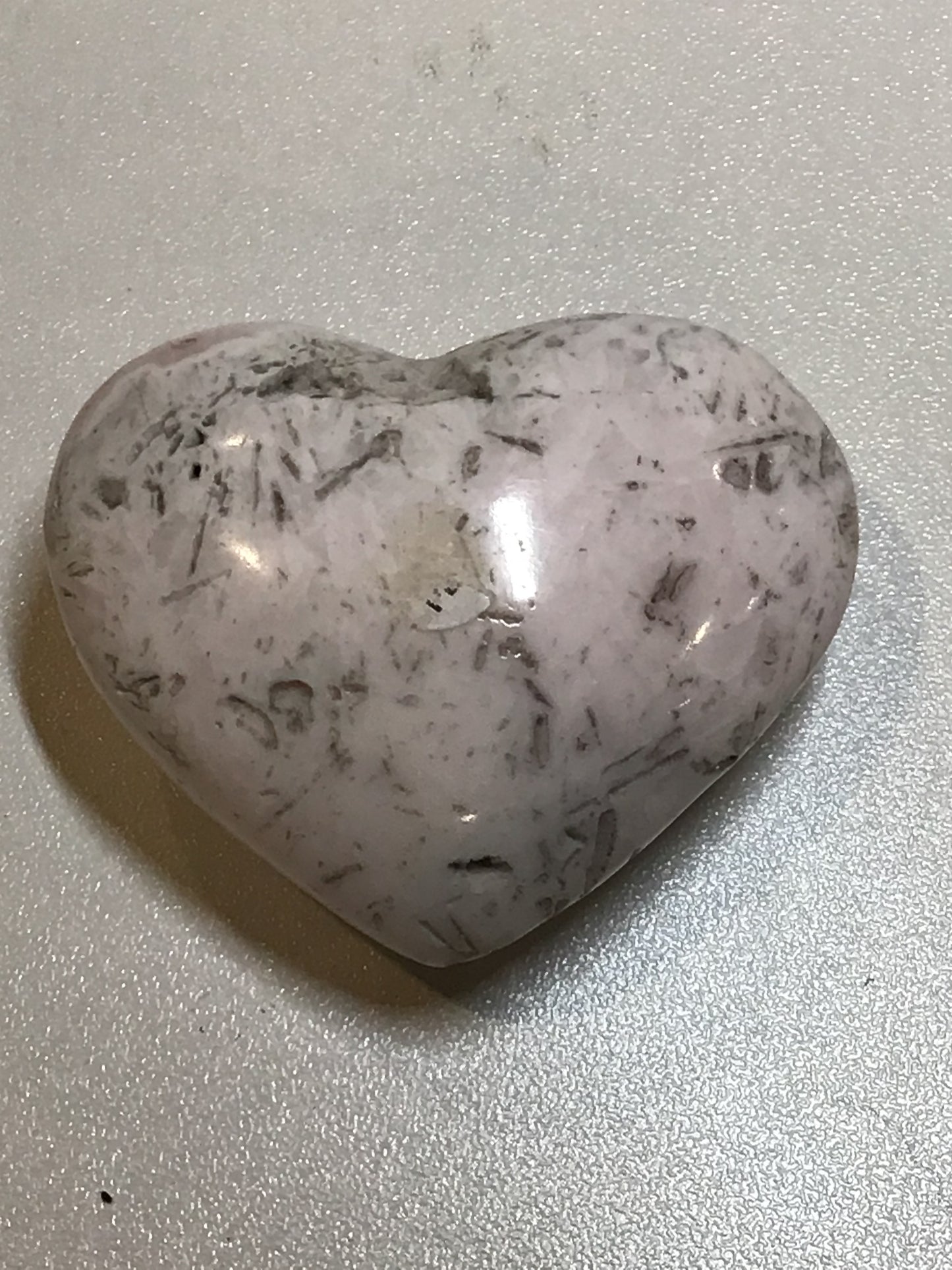 Mangano Calcite Heart