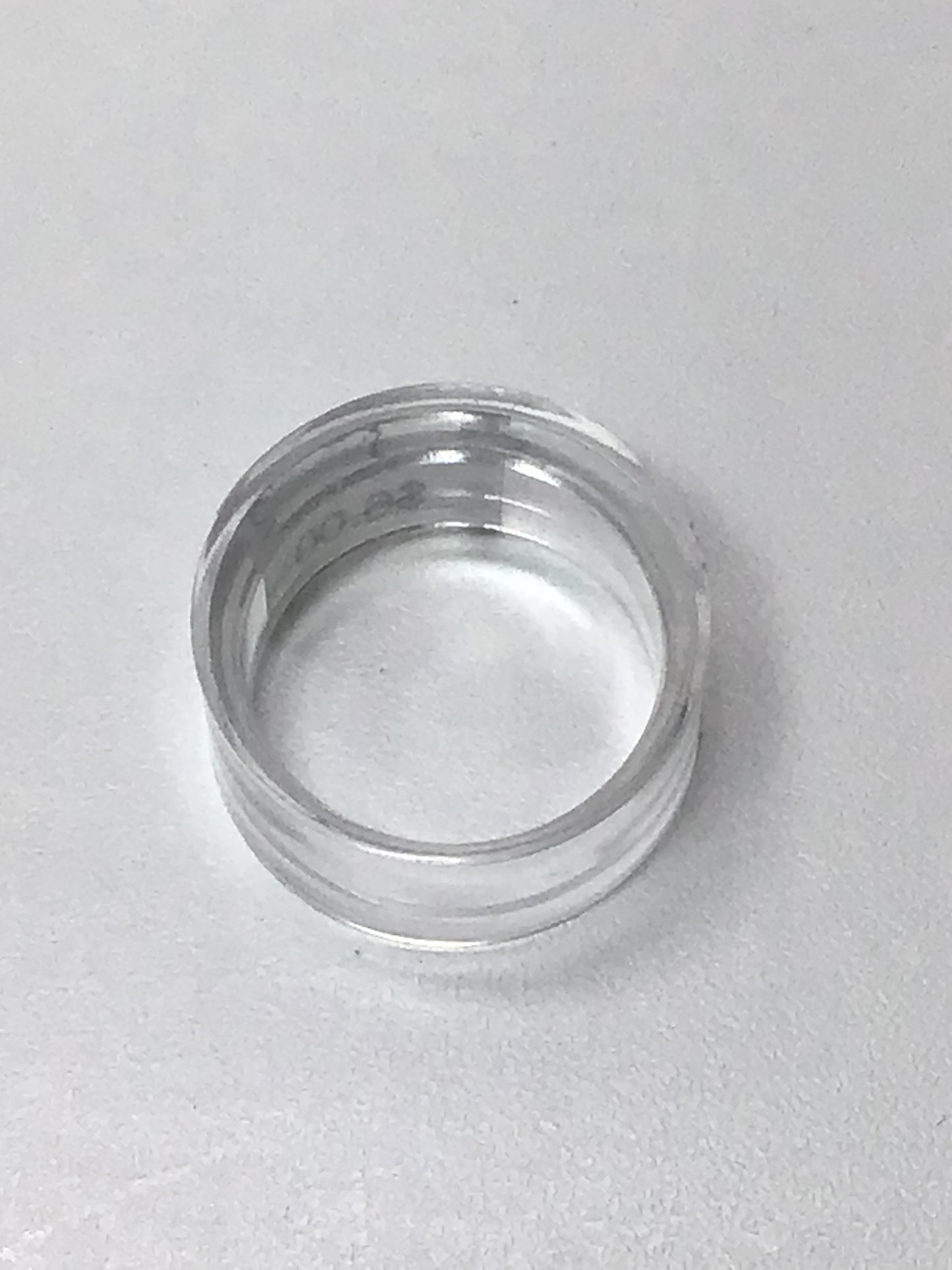 Small Plastic Ring Stand