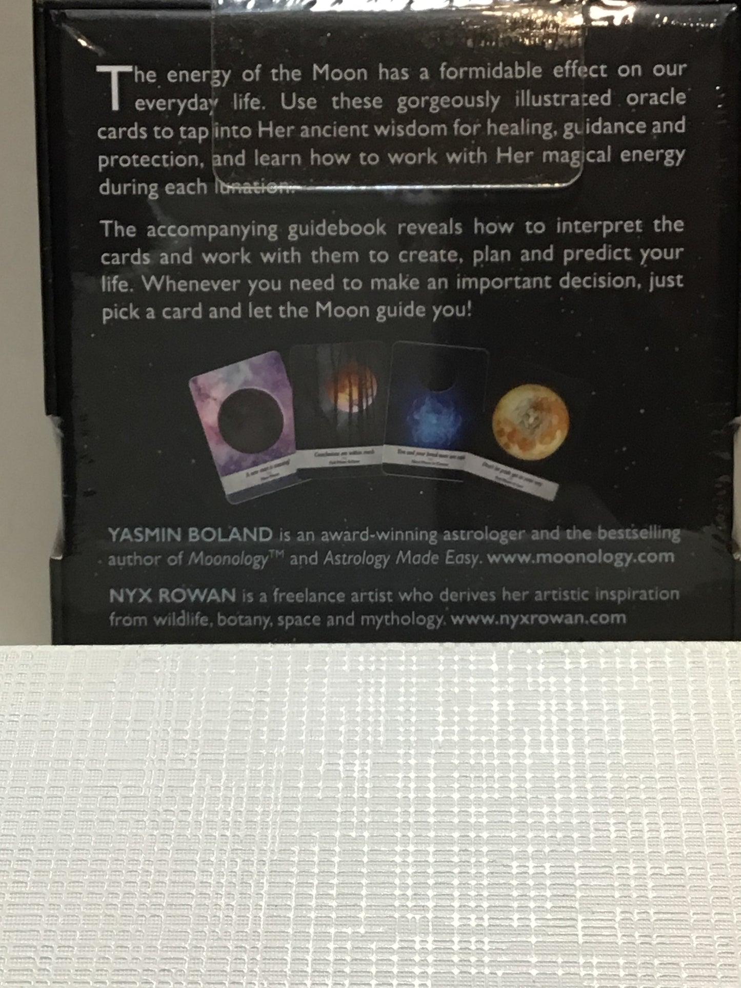 Moonology Oracle