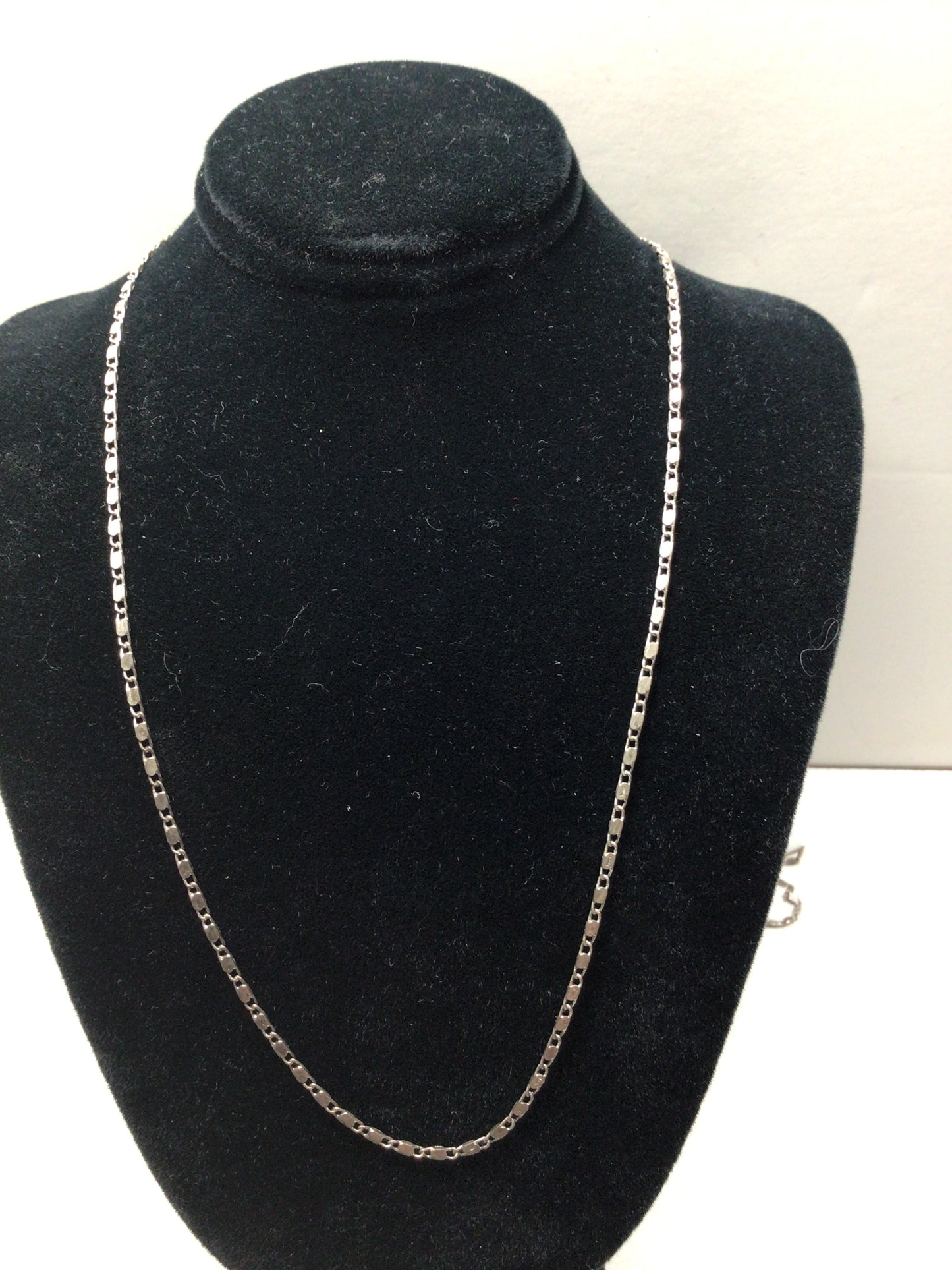 Mirror Snail Chain 18"