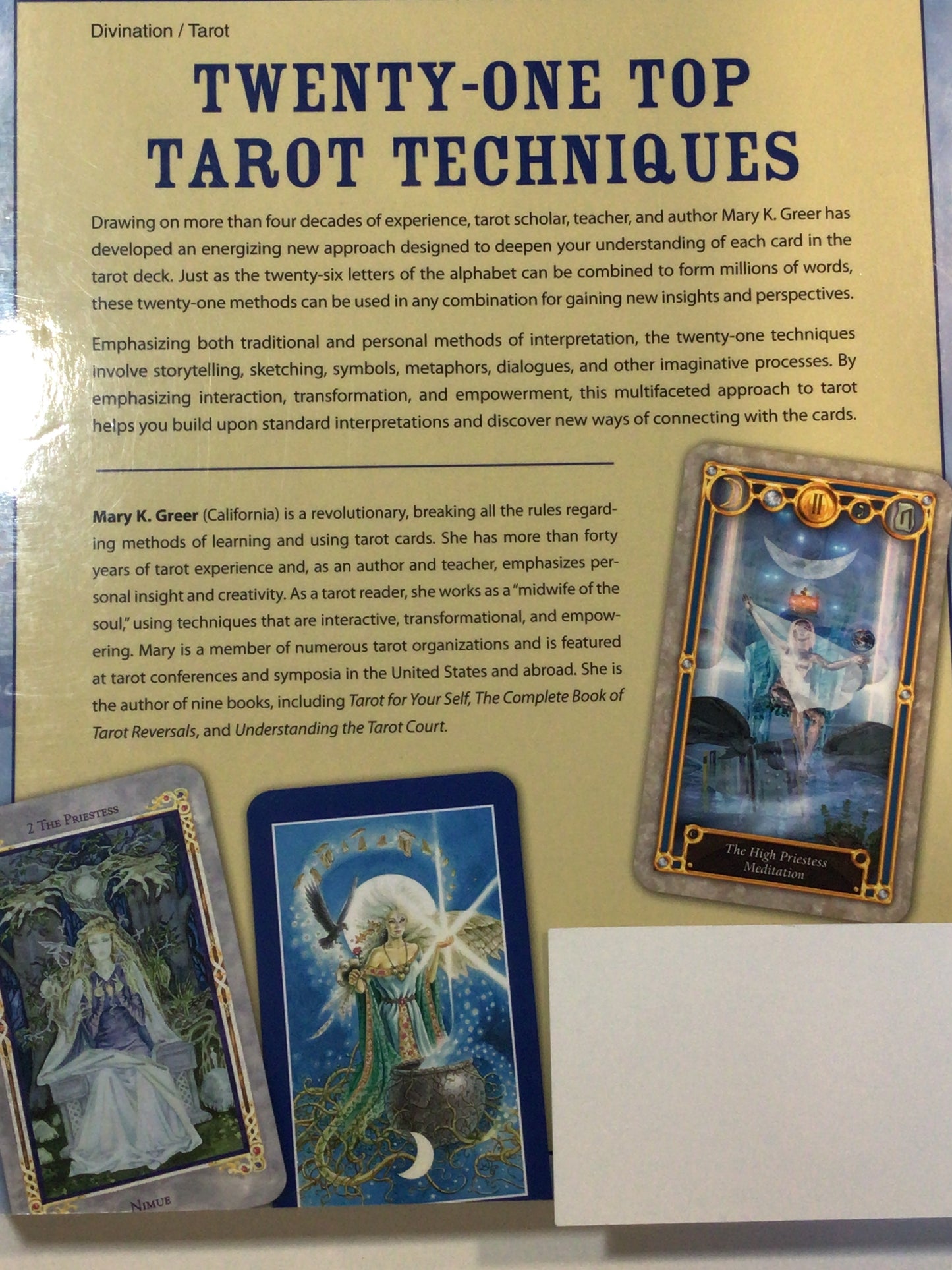 21 Ways to Read a Tarot Card