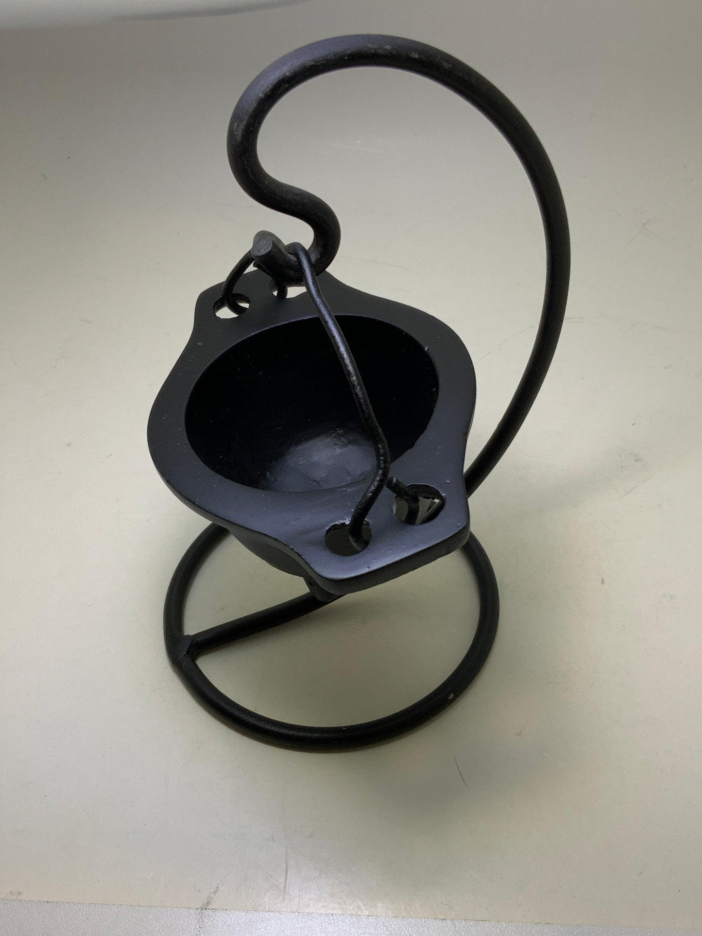 Hanging Cauldron with Stand