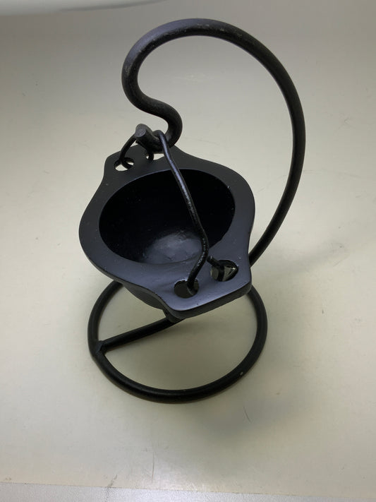 Hanging Cauldron with Stand
