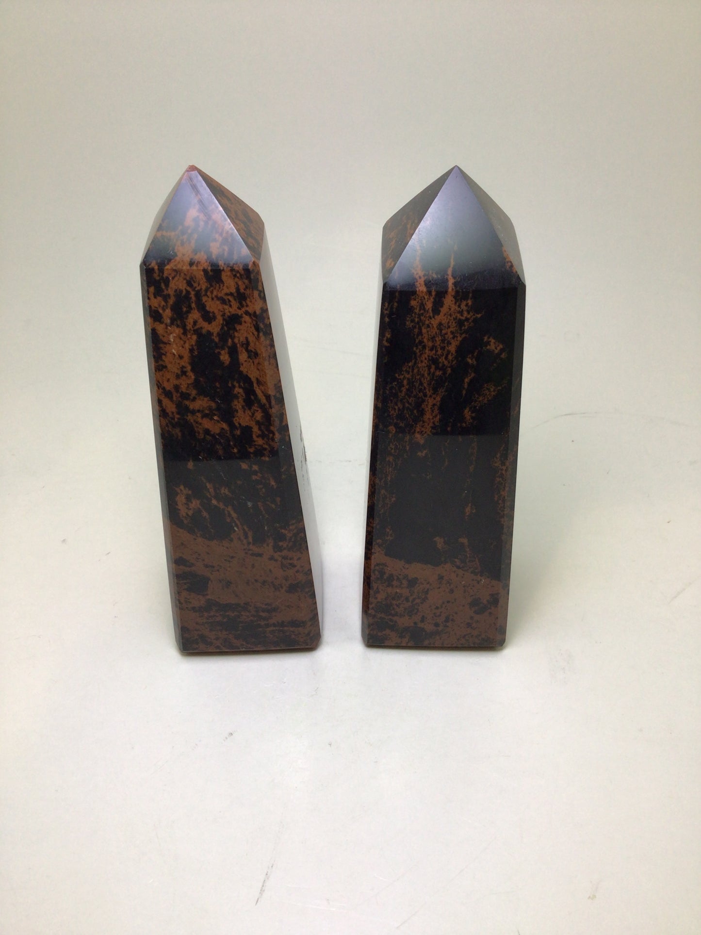 Mahogany Obsidian Obelisk