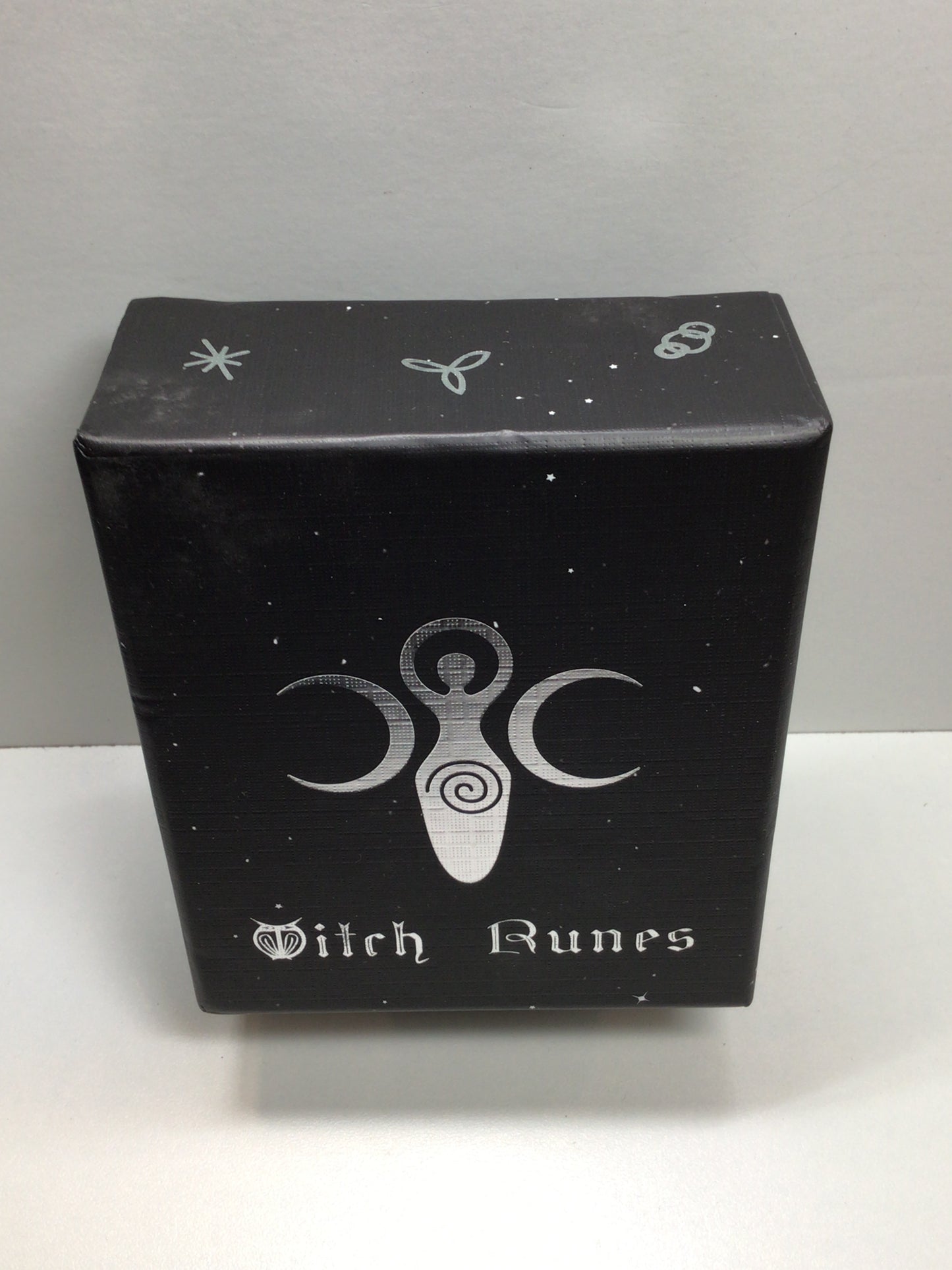 Witch Runes Box Set