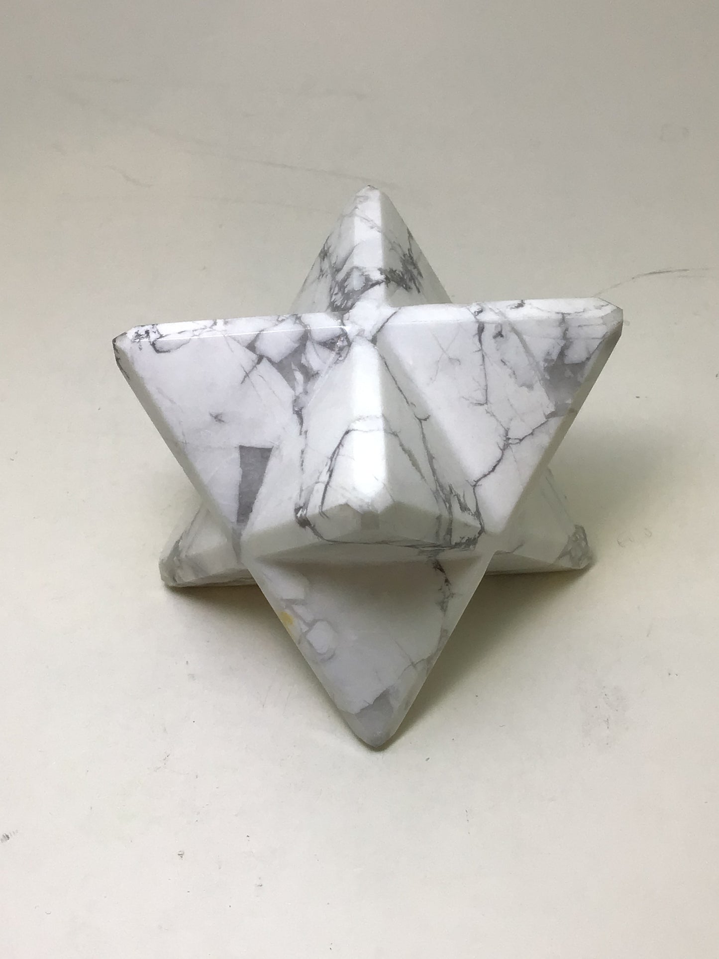 Howlite Merkaba