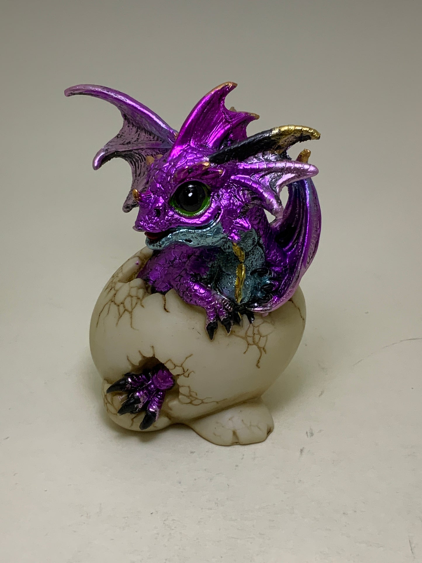 Baby Dragon Hatching