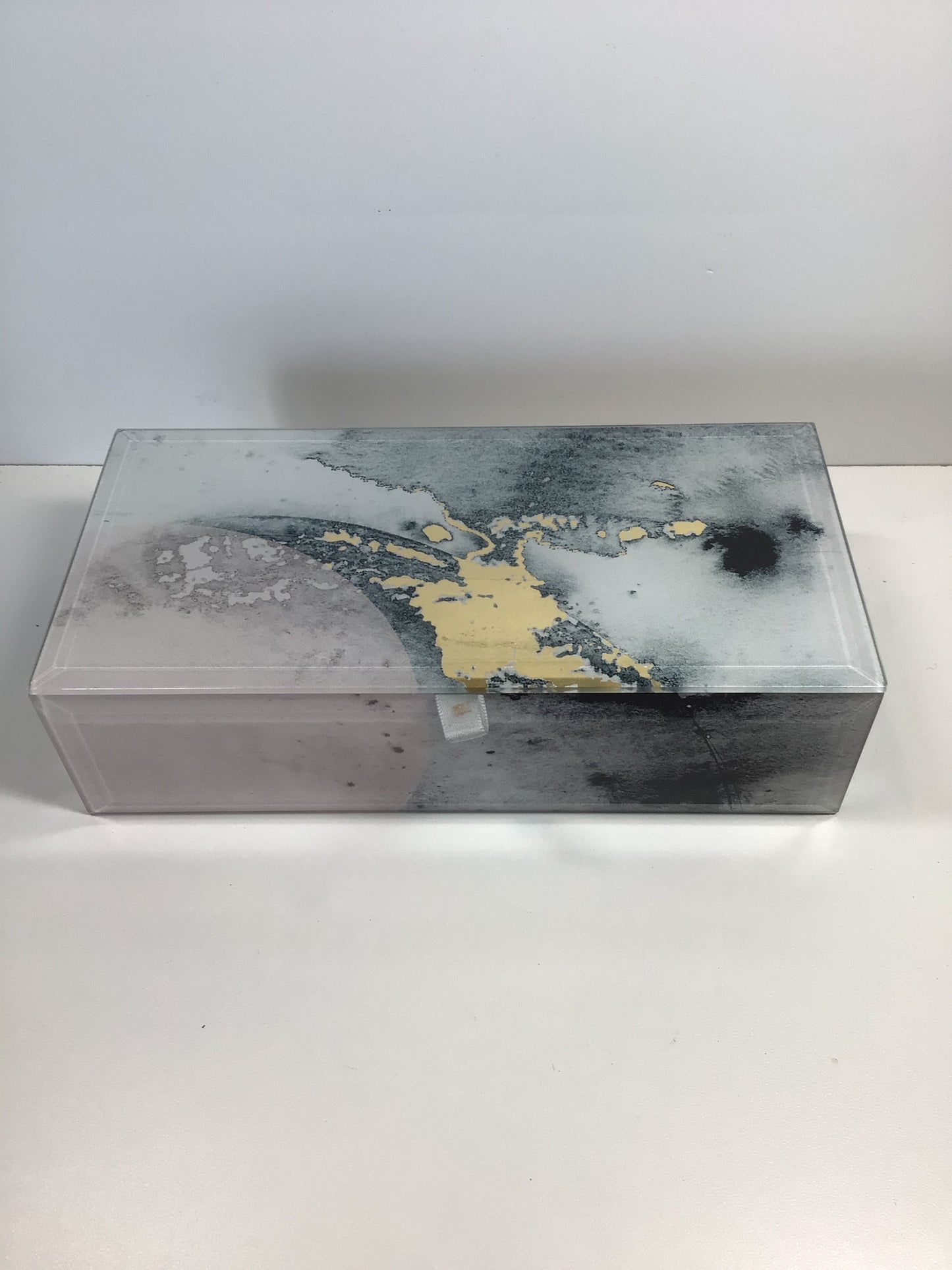 Glass Box