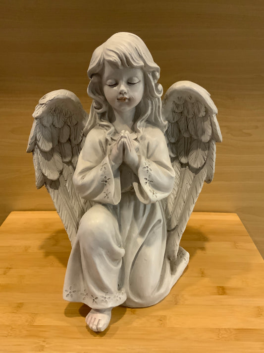 Praying Angel Statue