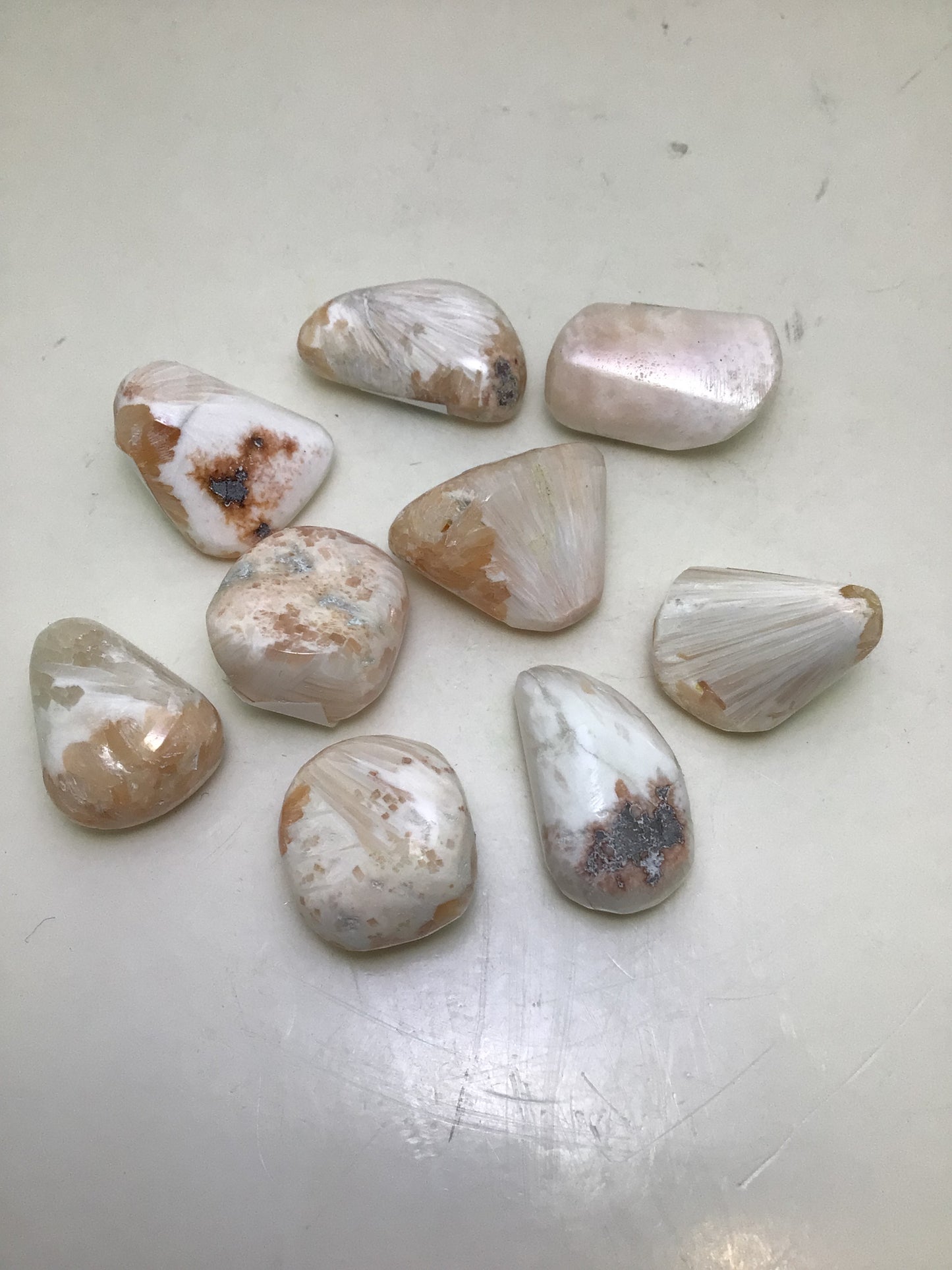 Pink Scolocite