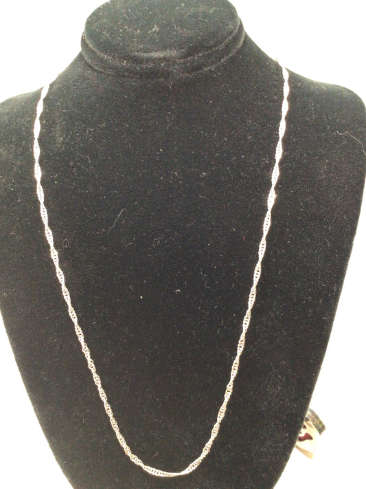 Twist Chain 18”