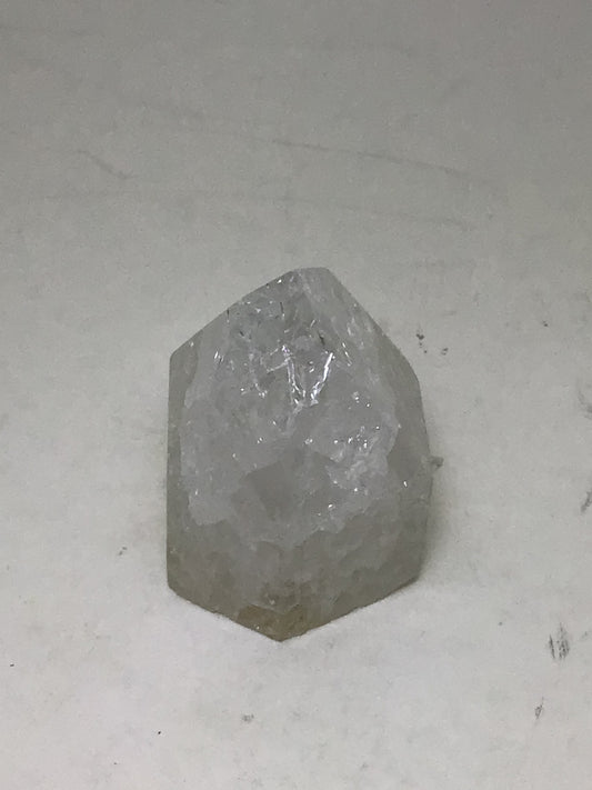Cracked Crystal Point