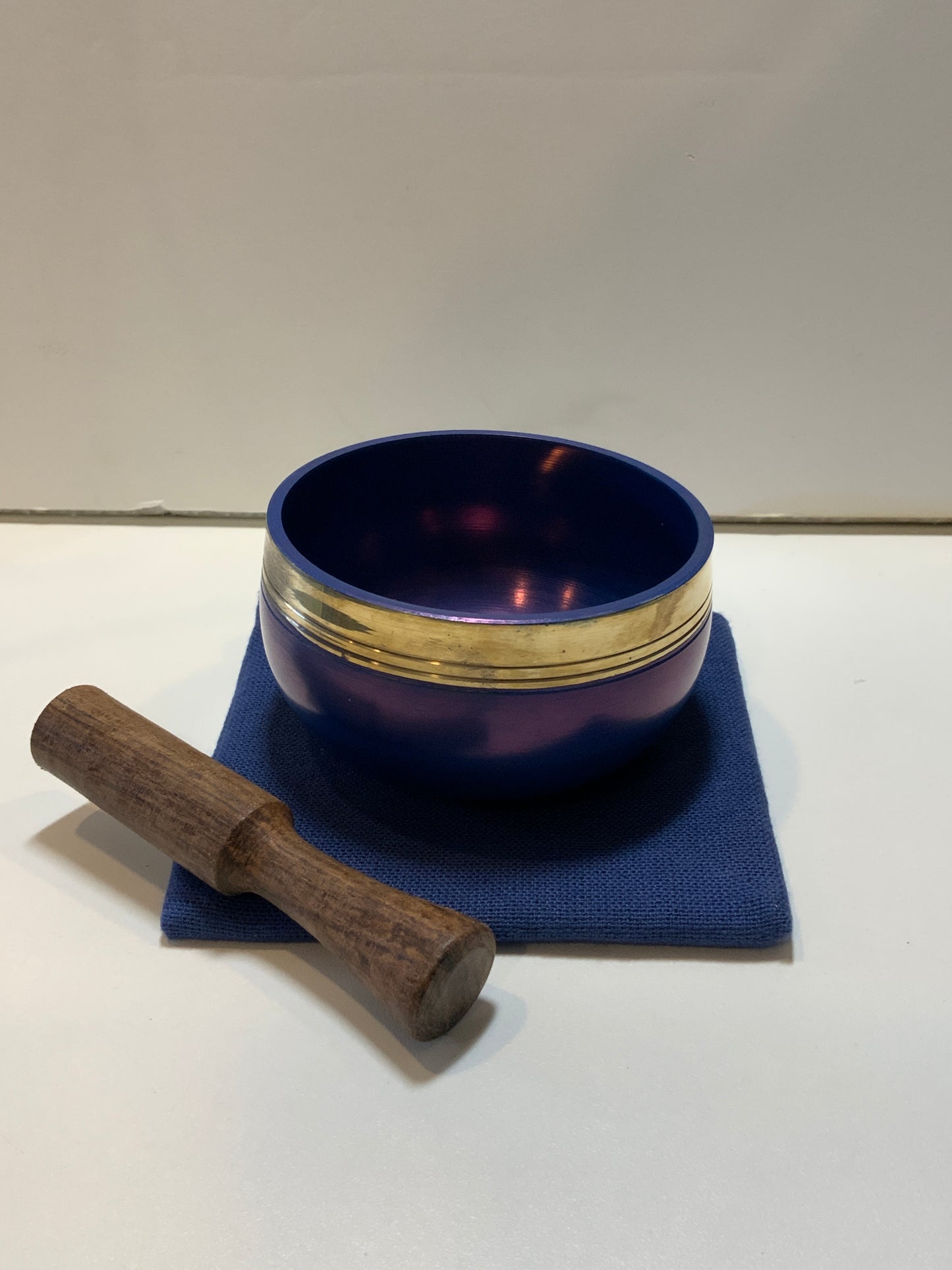 3rd Eye Chakra Indigo Singing Bowl