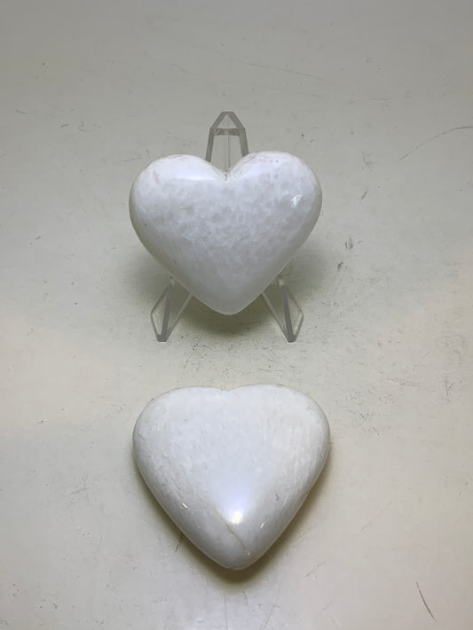 Scolecite Heart