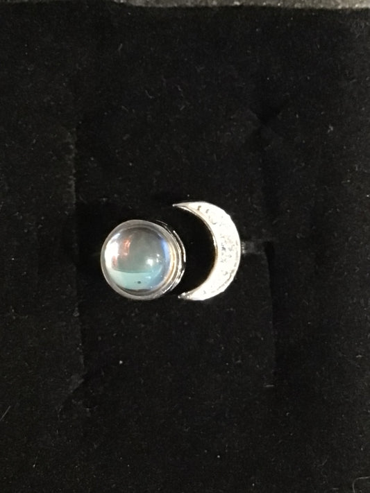 Spinner Moon Ring