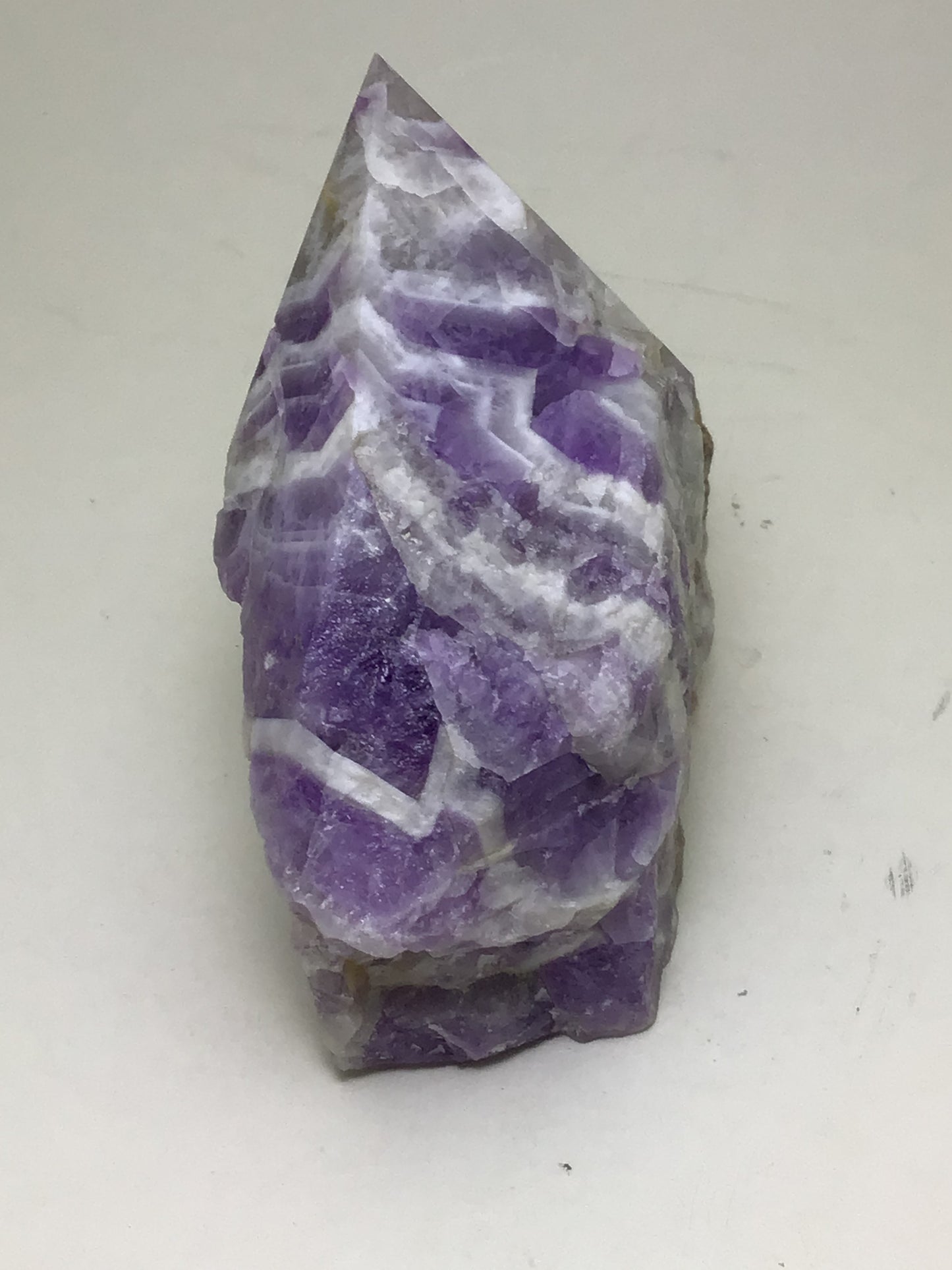 Chevron Amethyst Point