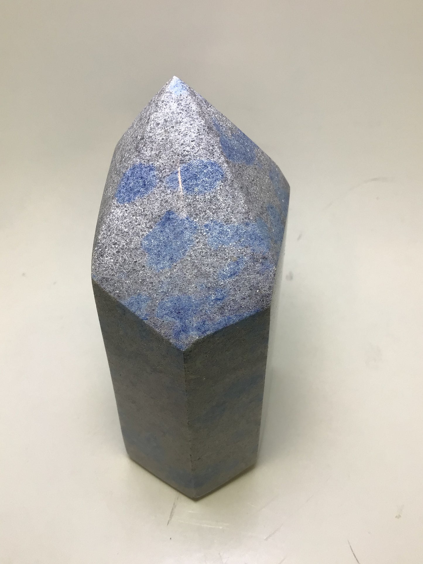 K2 Granite/ Raindrop Azurite Point