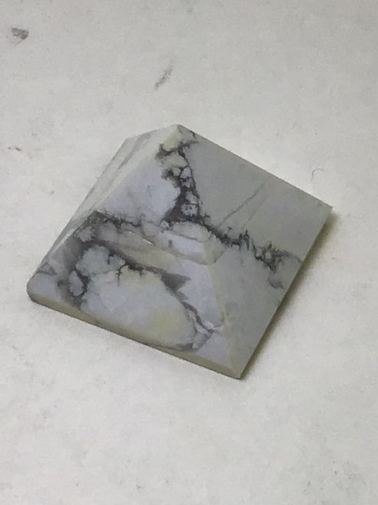 Howlite Pyramid