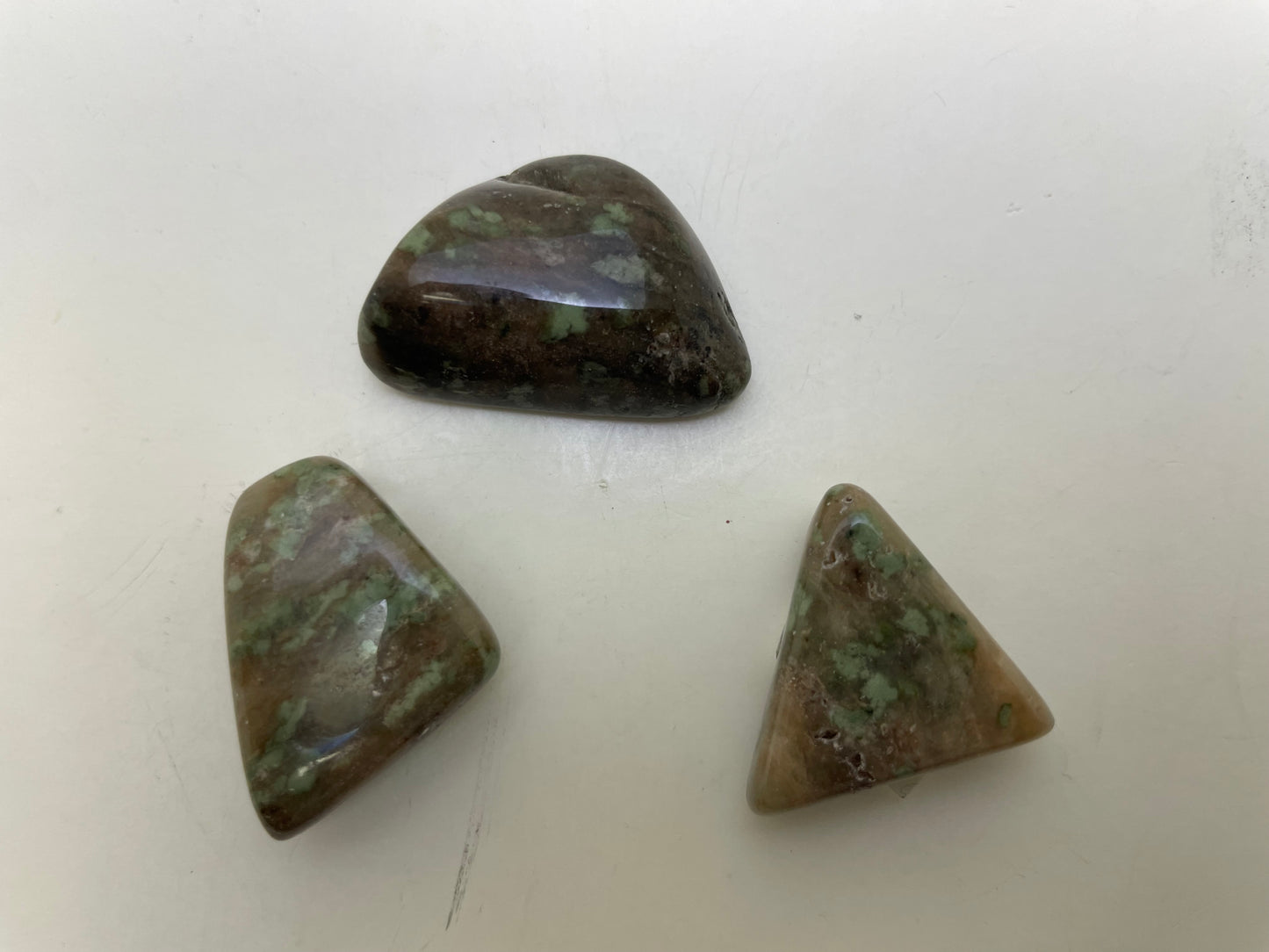 Nunderite/Nundoorite Healing Stone